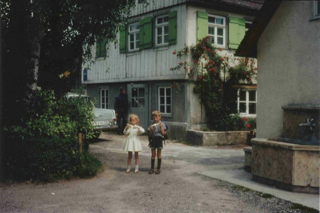 Gschwend - Schlechtbacher Strasse - Hausnummer 1 - 196400000